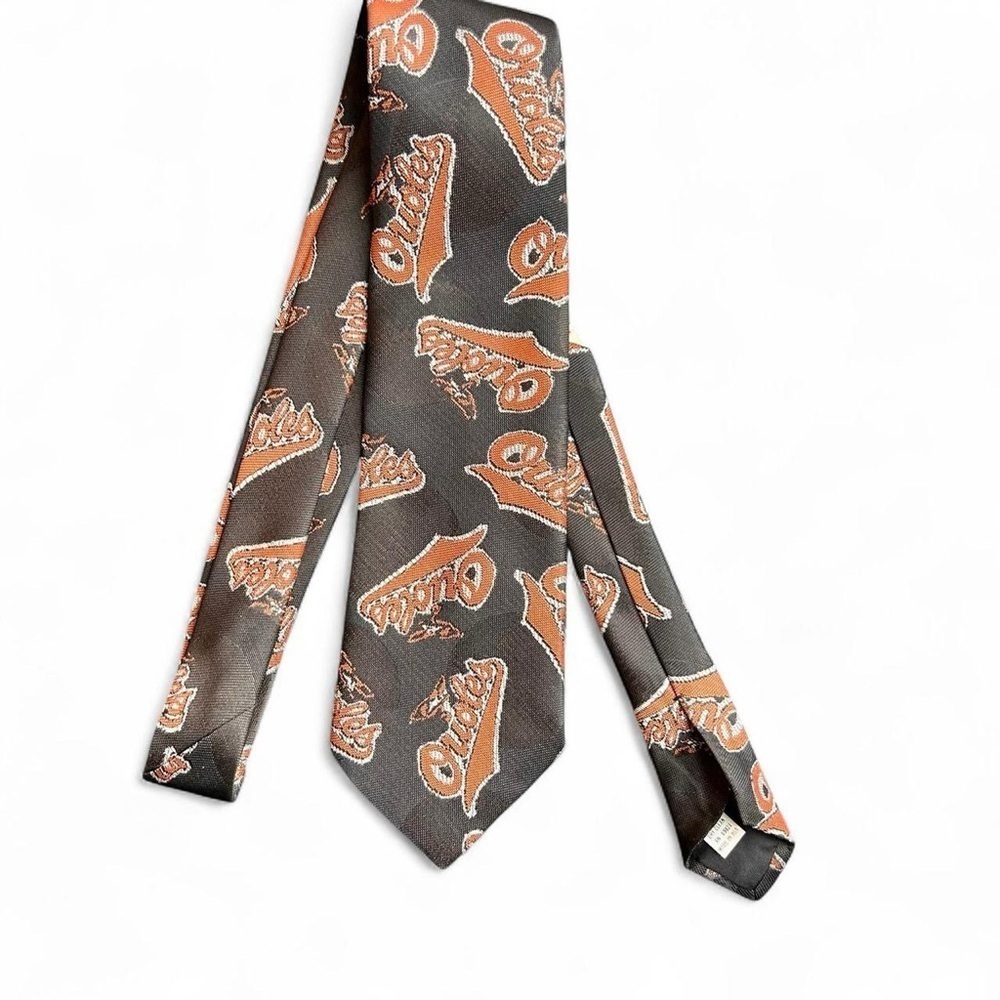 Vintage Baltimore Orioles Tie – NWT – MLB Baseball Fan Collectible